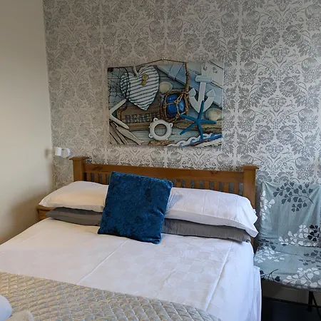 The Kenton 4* Scarborough