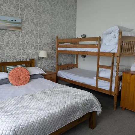 The Kenton Guest house Scarborough