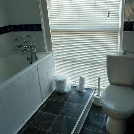 Pensjonat The Kenton 4*