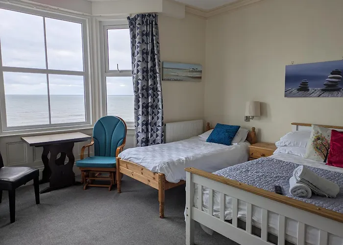 The Kenton 4* Scarborough