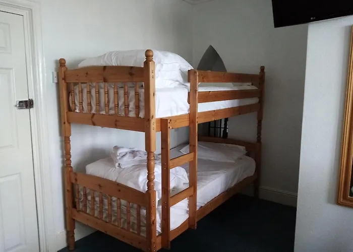 The Kenton 4* Scarborough