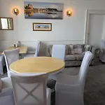 Pensionat The Kenton 4*